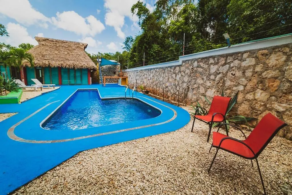 La Palapa - Beautiful Pool Home Sleeps Up To 8 Cancun